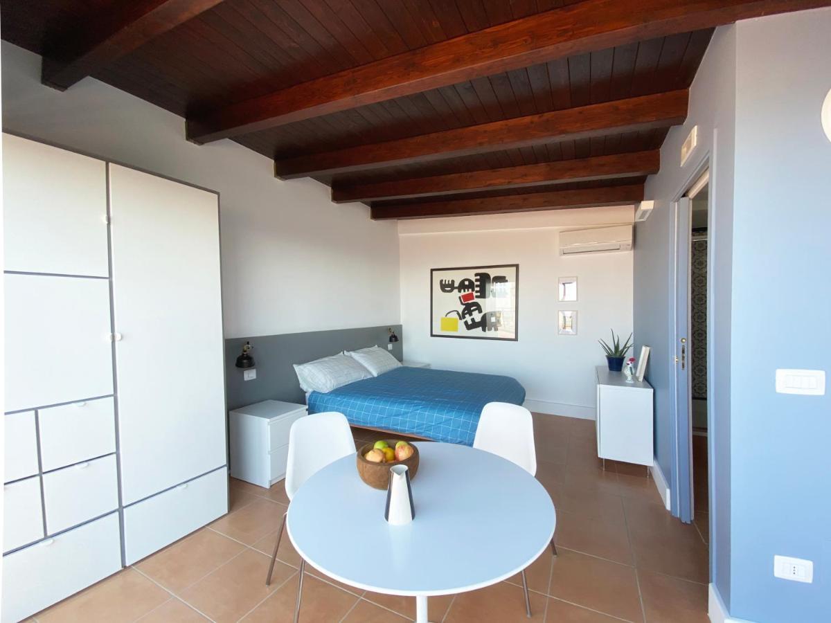 Osservatorio Sul Mare Bari Luaran gambar