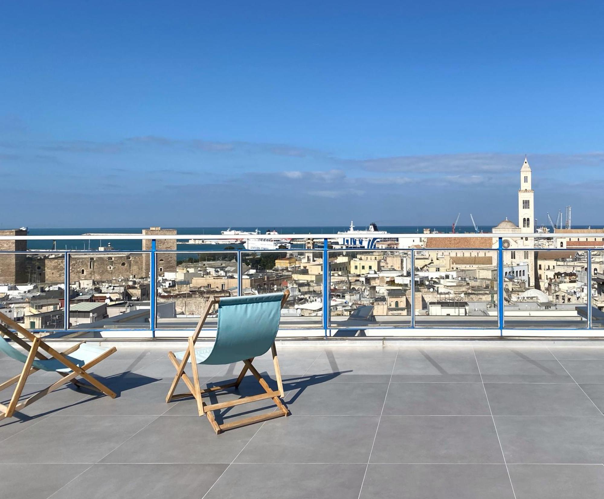 Osservatorio Sul Mare Bari Luaran gambar